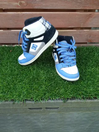 Zapatillas DC Altas Azules y Blancas
