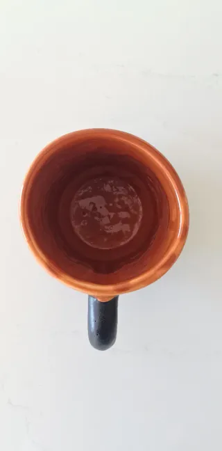 Caneca artesanal em cerâmica, rústica, Nova