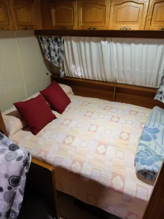 Caravana Moncayo Viena 555 con avance