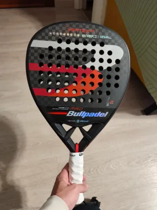 Pala Bullpadel Vertex 03 2022