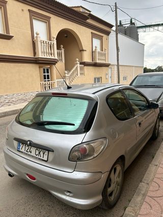 Peugeot 206 2.0 90 XS 3P