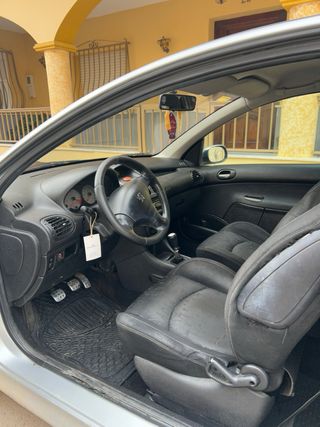 Peugeot 206 2.0 90 XS 3P