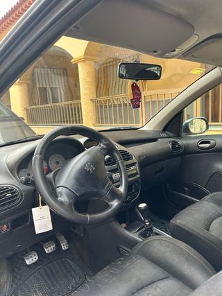 Peugeot 206 2.0 90 XS 3P
