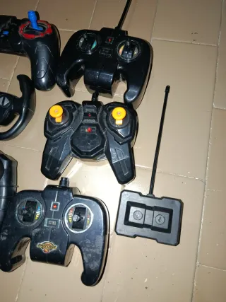 Mandos para coches de juguete