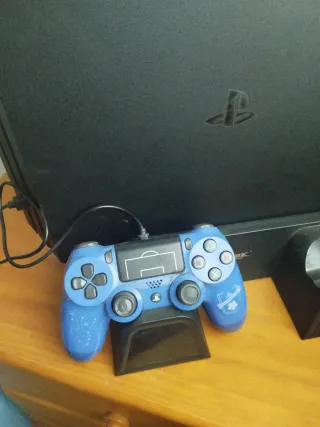 PS4 Pro Fortnite Edition 1TB Jet Black