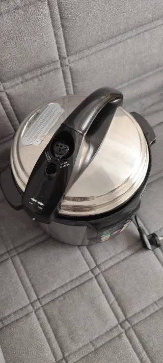 Olla a presión eléctrica Orbegozo HPE 6075