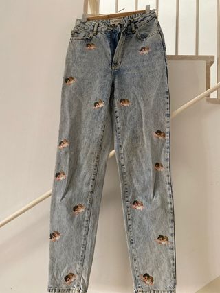 Pantalón vaquero Fiorucci con estampado de ángeles