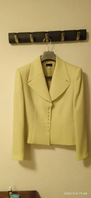 Chaqueta de vestir verde pistacho