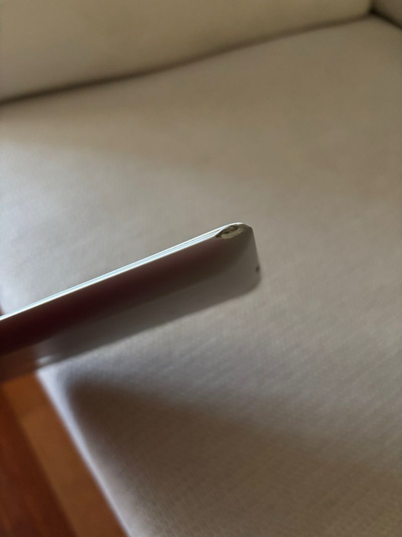 iPad 3 16GB WiFi Blanco con funda de piel de Prada afbeelding 3