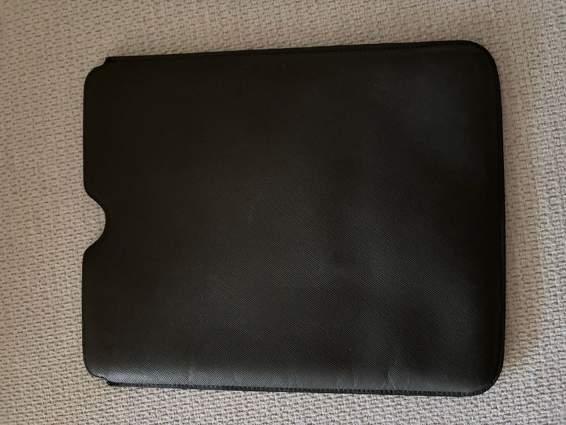iPad 3 16GB WiFi Blanco con funda de piel de Prada afbeelding 8