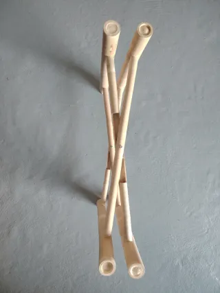 Tavolino rotondo in bambù