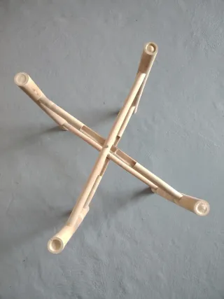 Tavolino rotondo in bambù