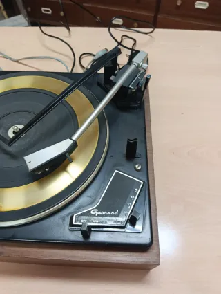 Tocadiscos Garrard 65B Retro