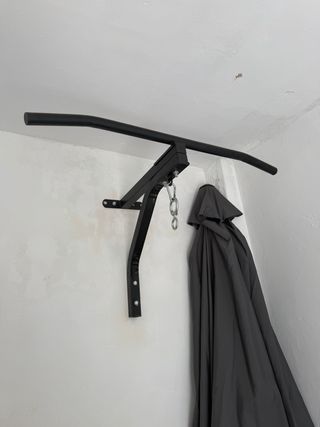 Soporte Saco Boxeo y Dominadas