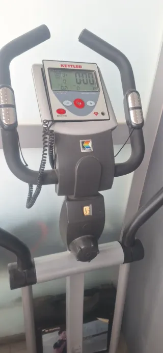 Bicicleta Estática Kettler Vito Crosstrainer.