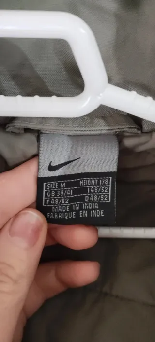 Chaqueta Nike Verde Oliva Hombre