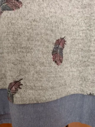 Camiseta Springfield Estampado Plumas Gris