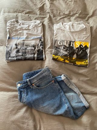 Lote 2 Camisetas Guess + bermuda T.L muy nuevas