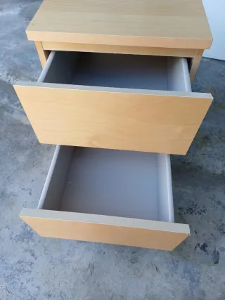 Mueble de madera color beige/marrón