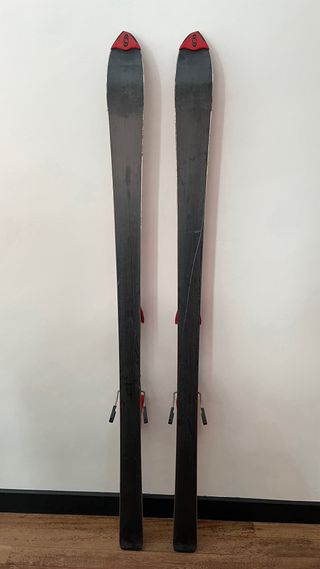 Esquís Salomon Equipe 9T