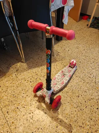 Patinete infantil 3 ruedas con luces