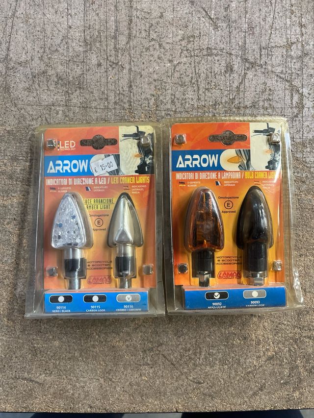 Intermitentes Arrow LED y Bombilla (Par)