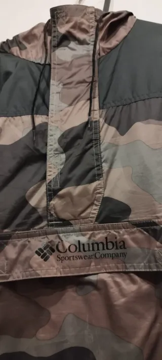 Chaqueta Columbia Talla L Camuflaje Impermeable