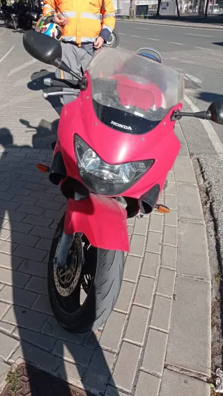 Honda CBR F 600cc