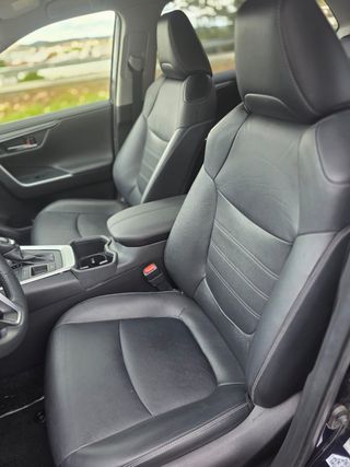 Toyota RAV4 2022 LUXURY SOLO 96 MIL KMS