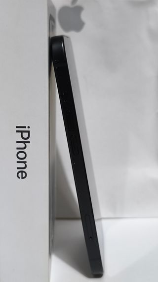 iPhone 15 128GB 5G Nero in Condizioni Eccellenti