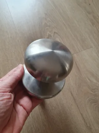 Pomo/tirador puerta metal