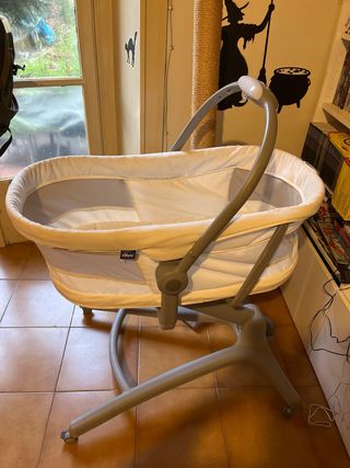 Chicco Hug 4 in 1 con materassino A milano