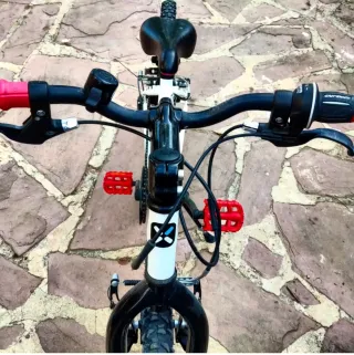 Bicicleta Infantil B'TWIN Blanca