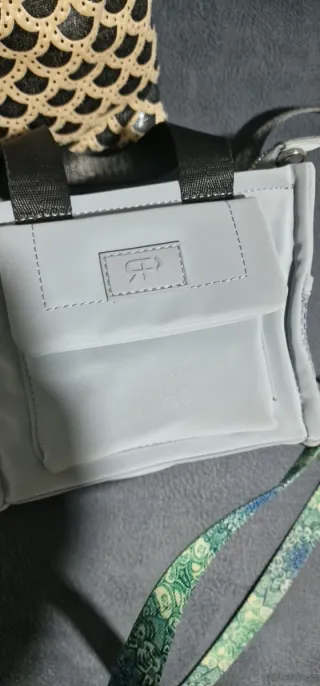 Bolso Parfois Gris y Negro