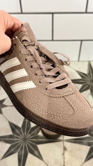 Adidas Spezial Beige/Marrón Talla 38.5 Nuevas