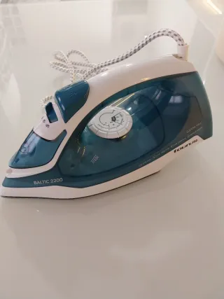 Plancha de vapor Taurus Baltic 2200