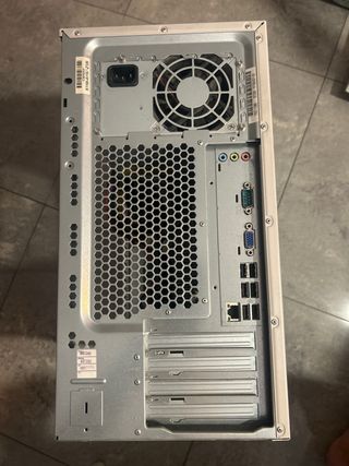 Fujitsu Siemens PC Escritorio 2GB RAM