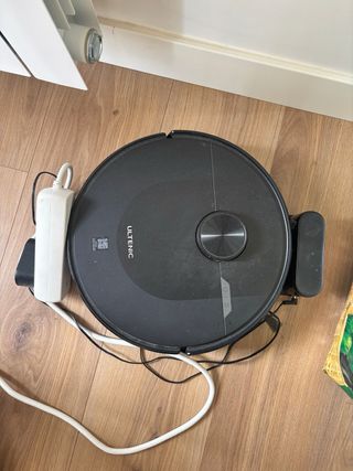 Aspiradora Robot ULTEMIC Negra D10 (BT)