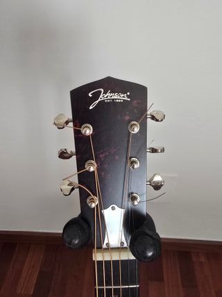 Guitarra Resonadora Johnson