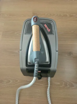 Centro de Planchado Polti Vaporella