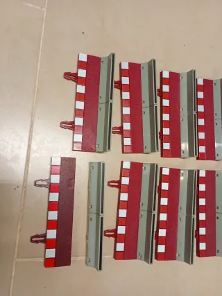 Lote 10 Bordes Muros Rectos Scalextric vallas