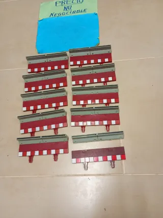Lote 10 Bordes Muros Rectos Scalextric vallas