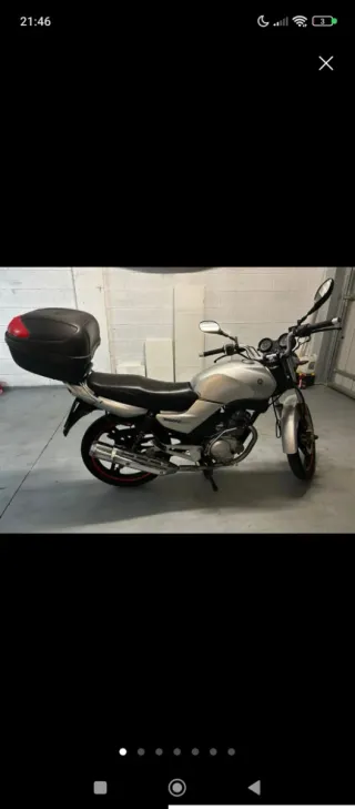 Yamaha 125cc Plateada