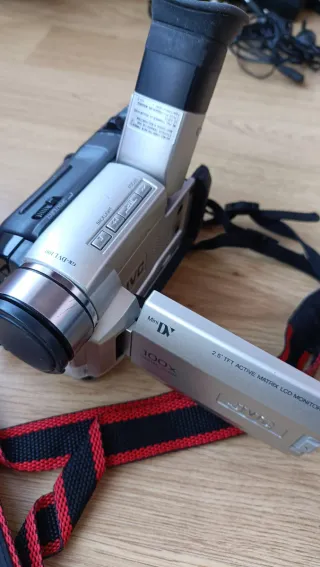 Videocámara JVC GR-DVL100 Mini DV