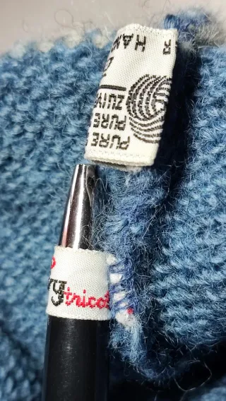 Berretto Silvy lana blu con pompon