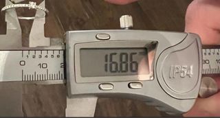 Anillo Suárez Oro Blanco y Diamantes