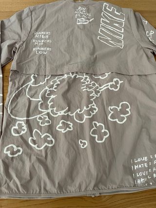 Cortavientos Nike Running by Nathan Bell