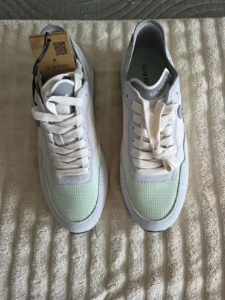 Zapatillas Scalpers grises y verdes