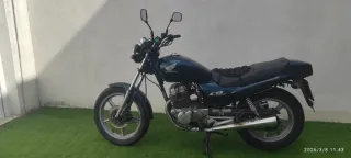 Honda CB 250