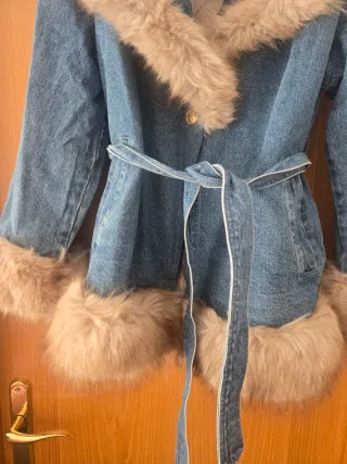 Abrigo vaquero con pelo